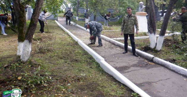 ФГП ВО ЖДТ России приняло участие во всероссийском экологическом субботнике «Зеленая Россия»