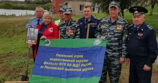 ФГП ВО ЖДТ России приняло участие во всероссийском экологическом субботнике «Зеленая Россия»