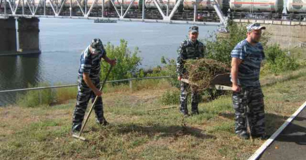 ФГП ВО ЖДТ России приняло участие во всероссийском экологическом субботнике «Зеленая Россия»